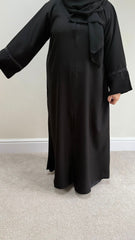 Black Abaya with Diamanté Border Sleeves – 2-Piece Set