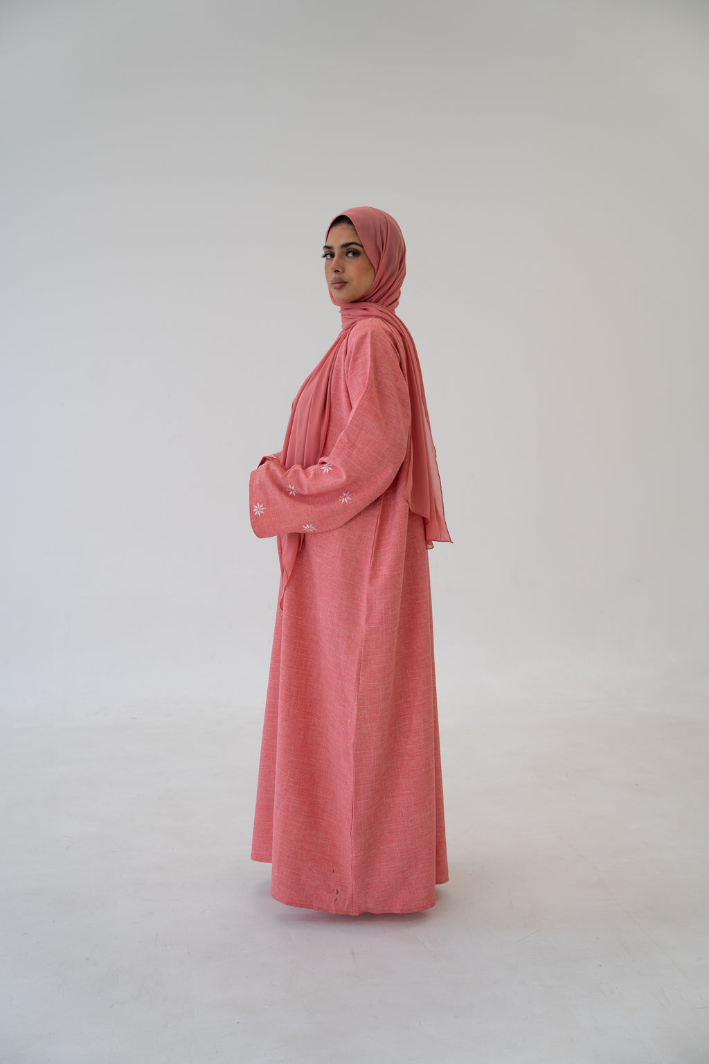 Side view of Linen Blend Button Abaya silhouette