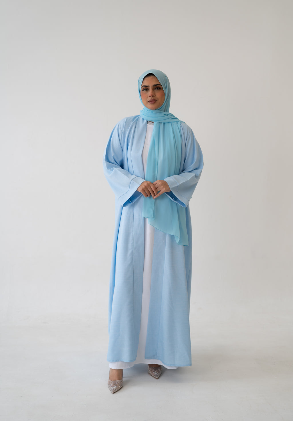 Front view of 3 Piece Linen Abaya Set modest ensemble