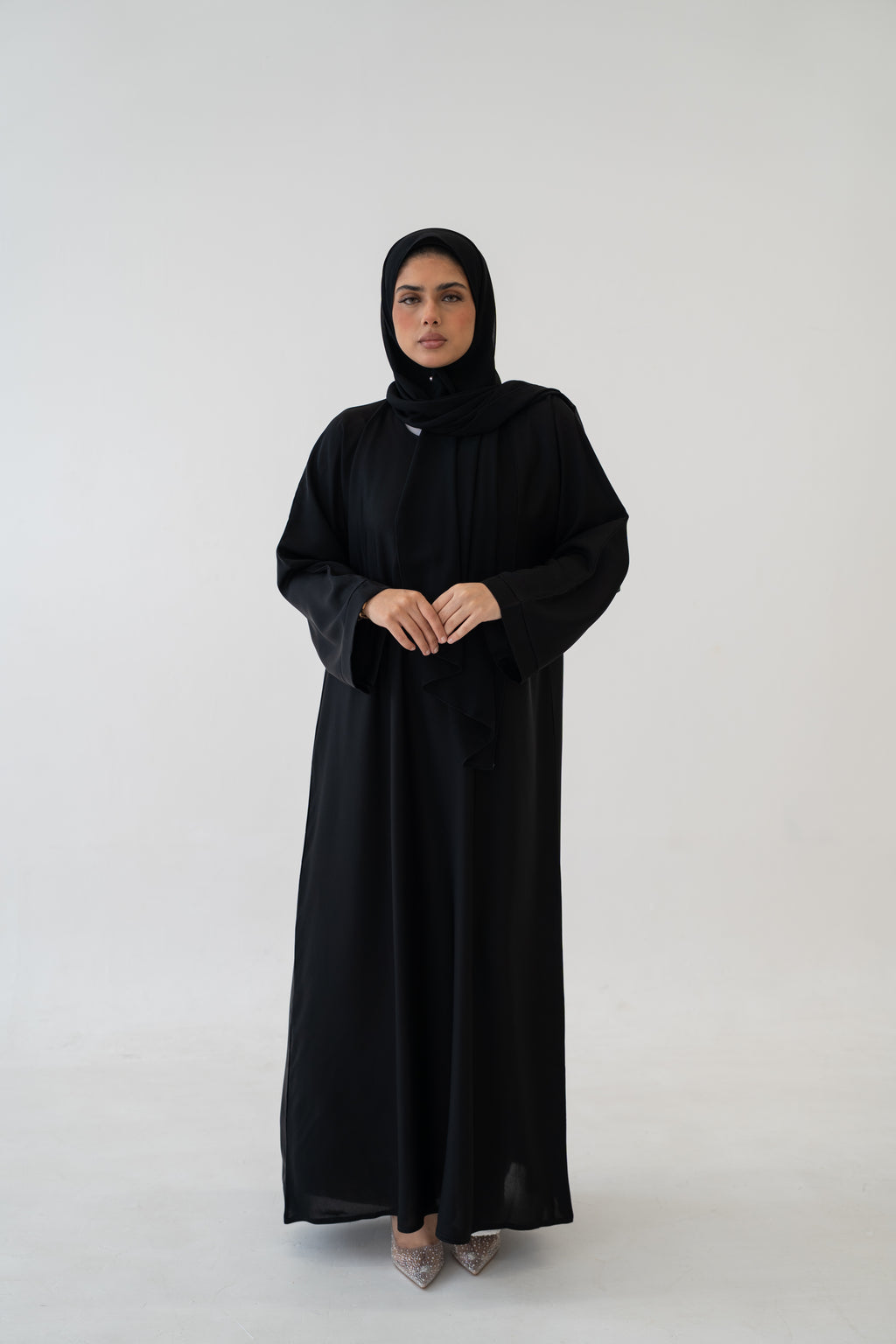 Plain Black Abaya Premium Nida Fabric full view