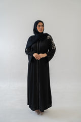 Abaya HIRA – Elegant Embroidered Crinkle Fabric Abaya with Matching Hijab