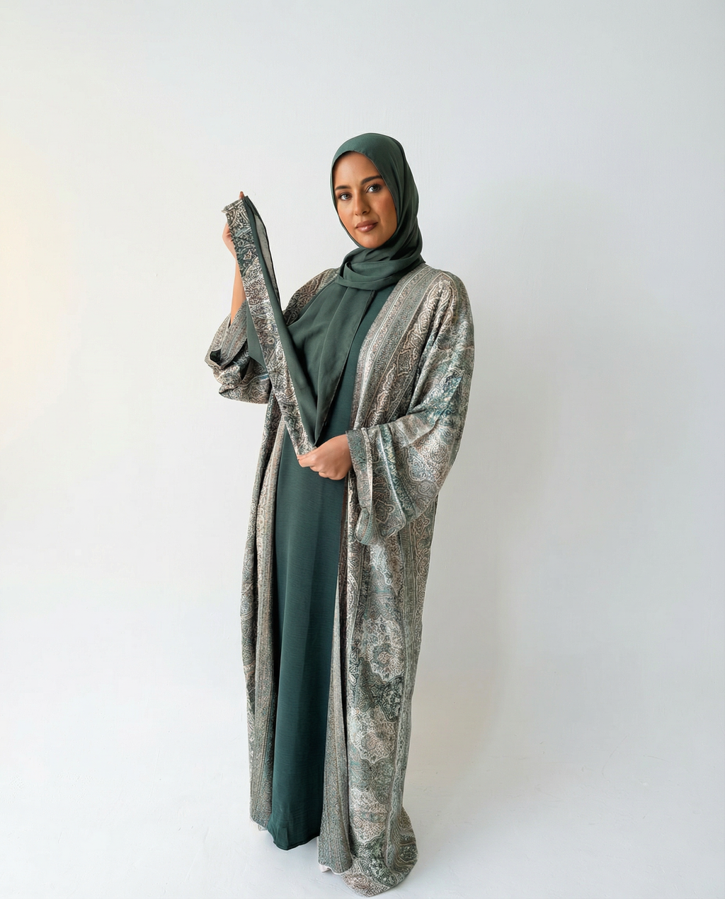 Luxury KASHMIRI PASHMINA Abaya Set