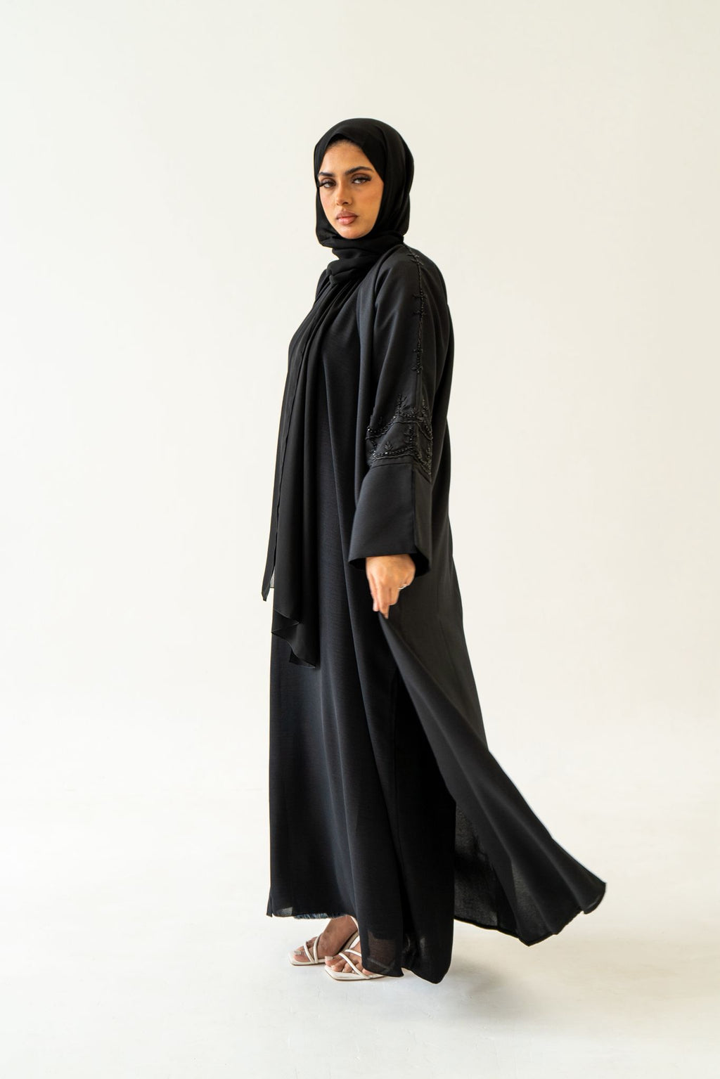 Side view of Abaya Maryam Edition modest design