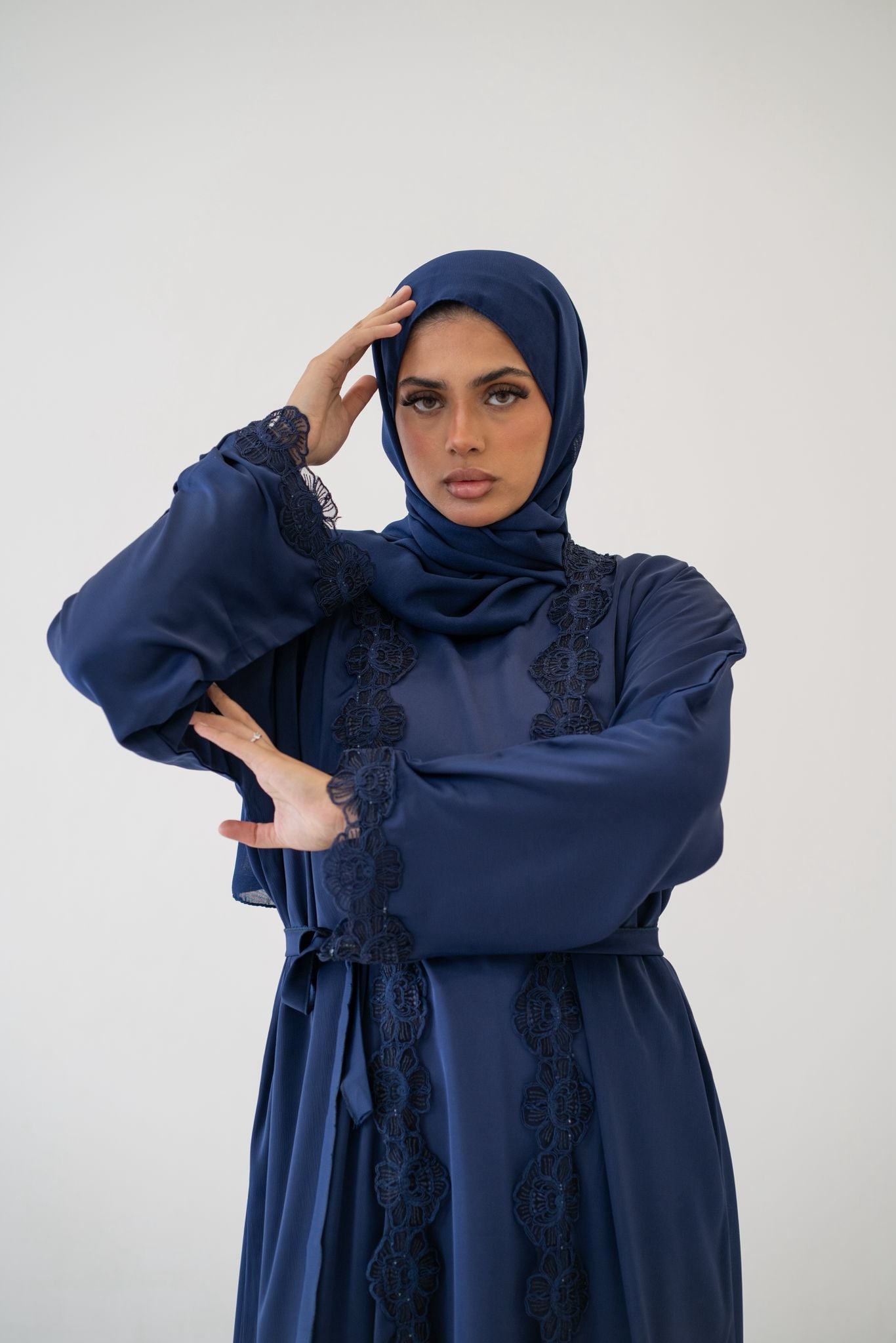 Fabric texture of Elegant Lace Abaya Set breathable material