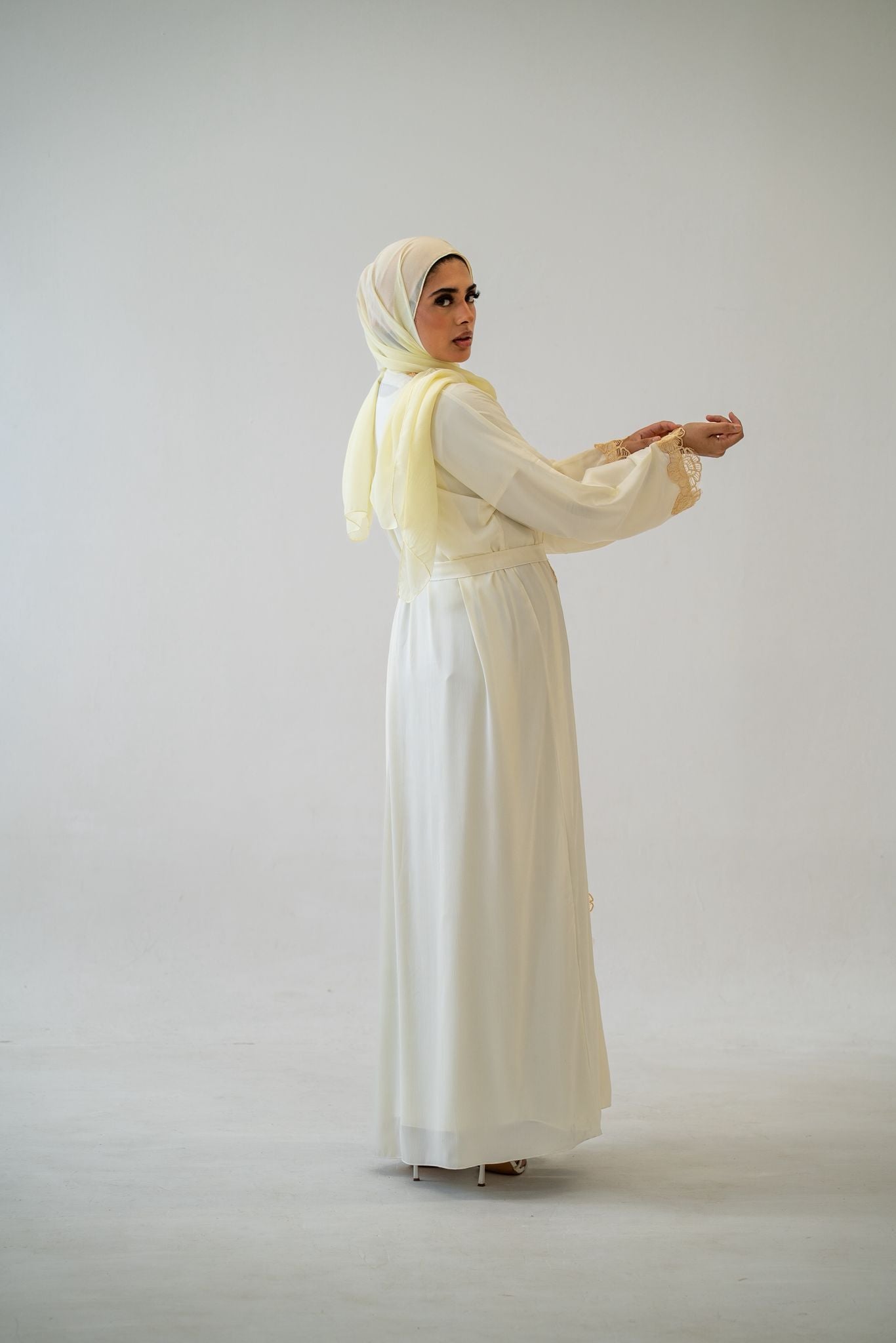 Elegant Lace Abaya Set complete outfit display